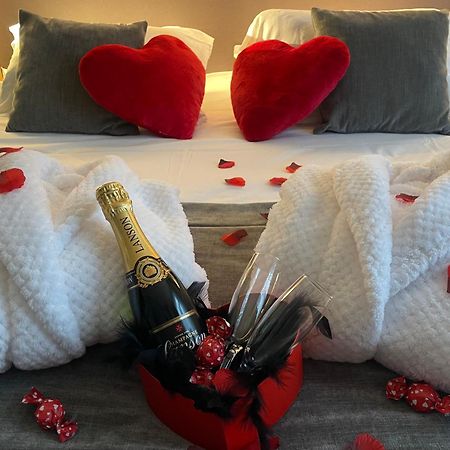 Hotel Le Cercle Cherbourg-en-Cotentin Ngoại thất bức ảnh