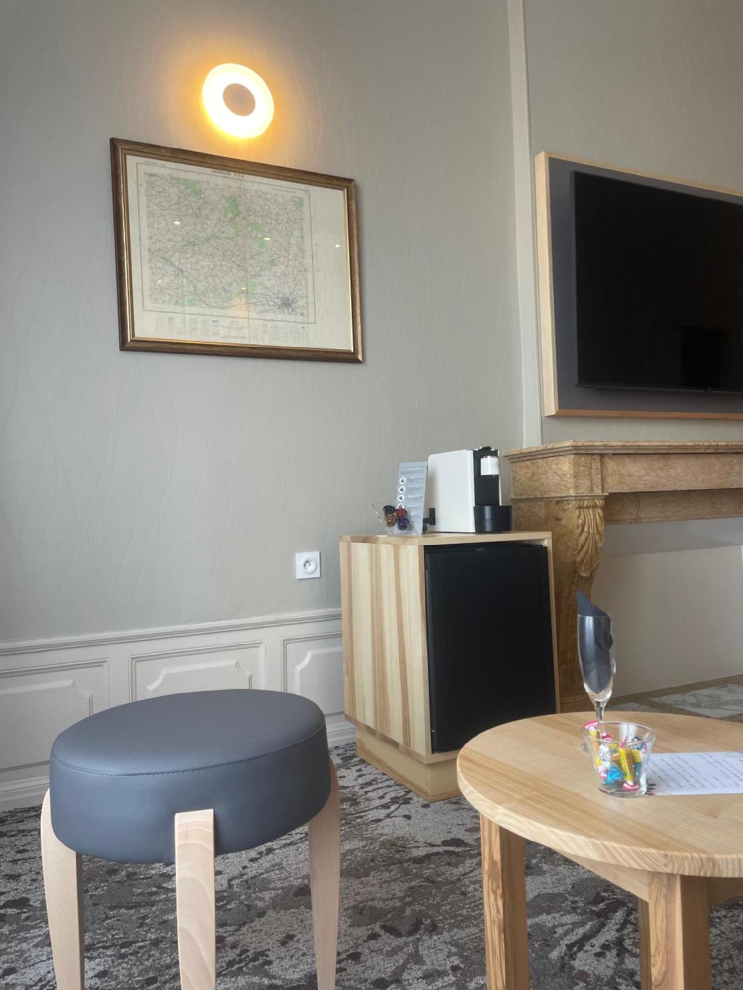 Hotel Le Cercle Cherbourg-en-Cotentin Ngoại thất bức ảnh